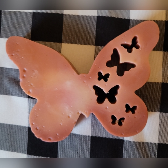 🧼🫧 Vegan Goat Milk Women's Soap 🦋 - Picture 8 of 8